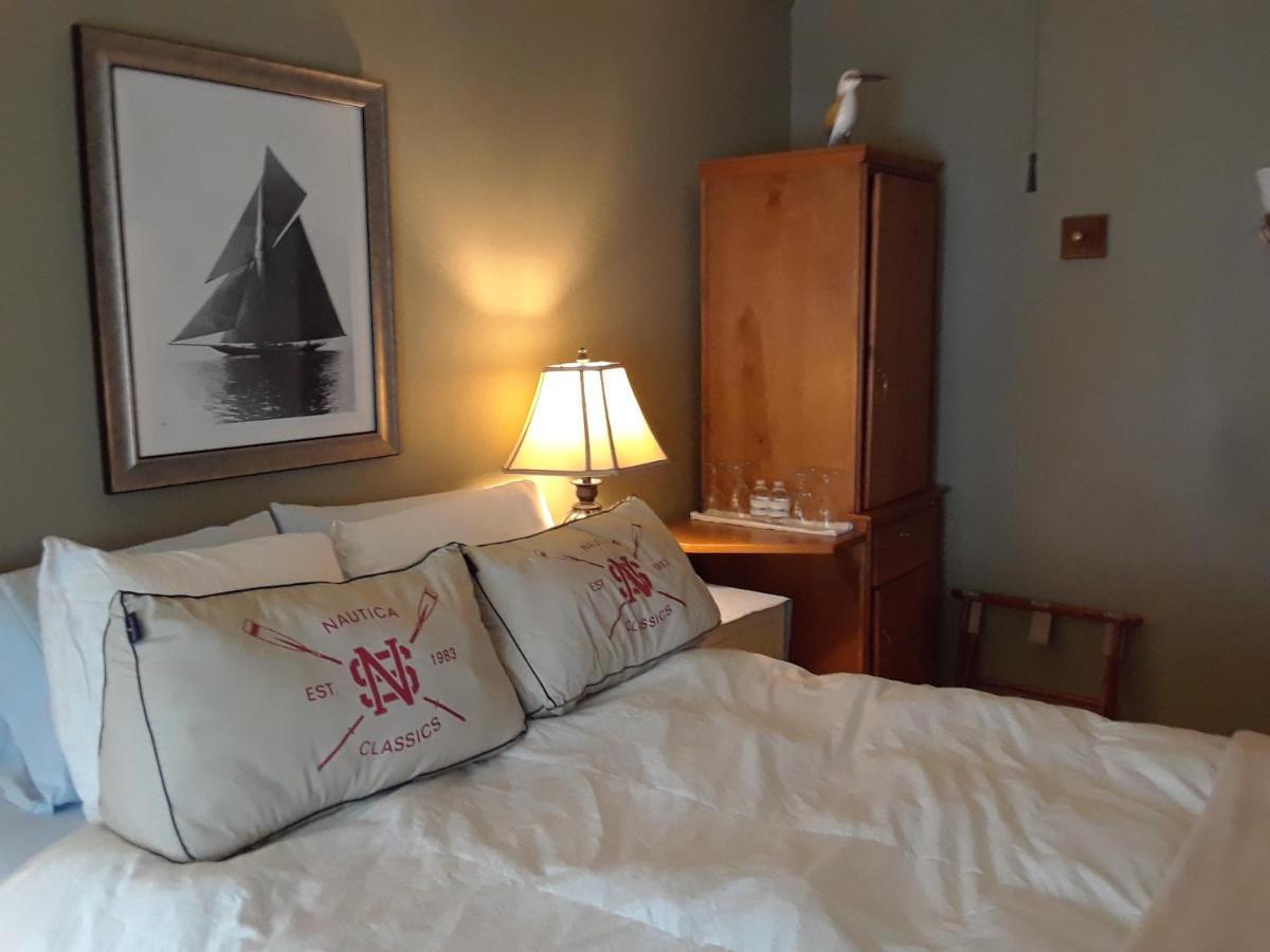 Waybury Inn East Middlebury Экстерьер фото